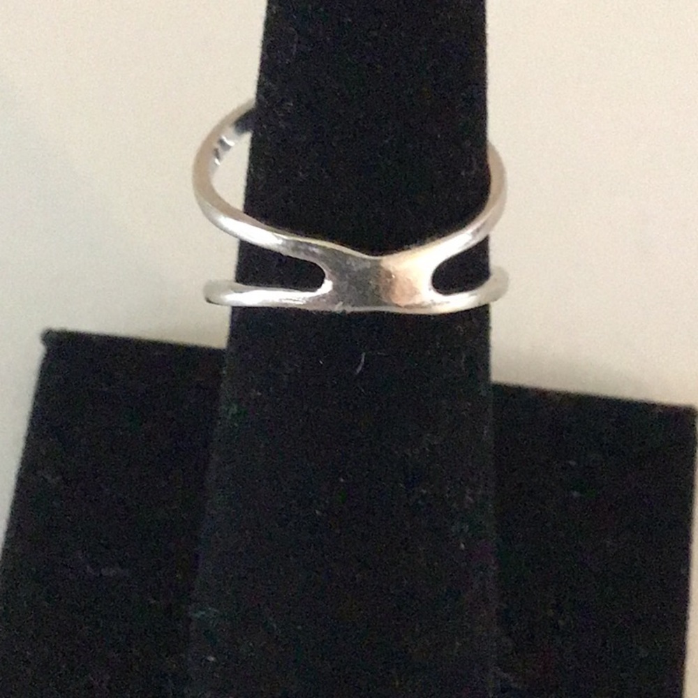 Sterling Silver Crossover Ring - image 5